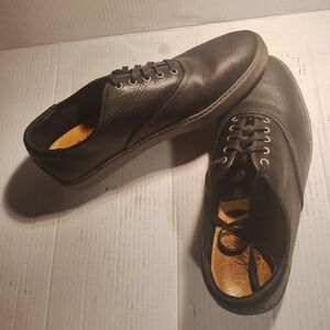 Uggs Leather Sneakers Size 11.5 Men's